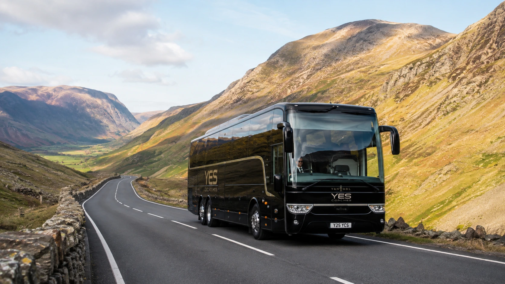 UK tour and day trip transport